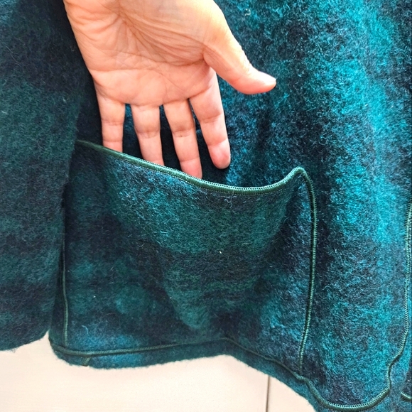 Vintage Mrs. H. Winter Yesterdays News Women's Green Plaid Wool Open Coat Jacket - Picture 5 of 5